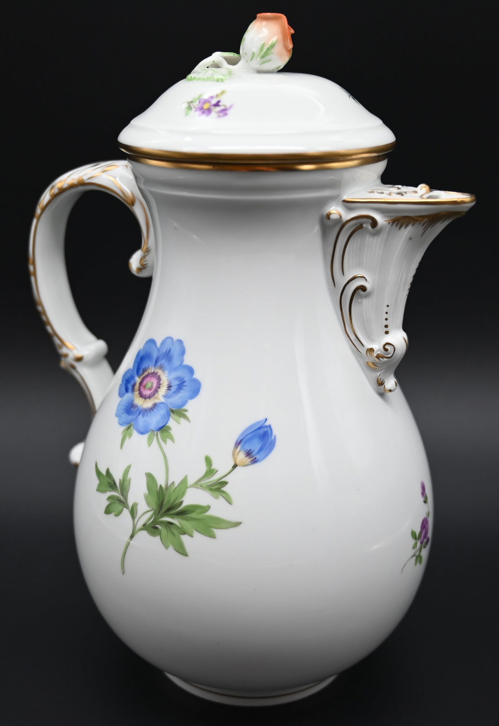 Meissen Blumenmuster Kaffeset für 6 Personen 3.Wahl: Meissen Blumenmuster Kaffeset für 6 Personen 3.Wahl Meissen Blumenmuster Kaffeset für 6 Personen 3.Wahl6 Kuchenteller6 Unterteller 6 Tassen1 Kaffekanne1 Zuckerdose1 MilchkännchenAlle