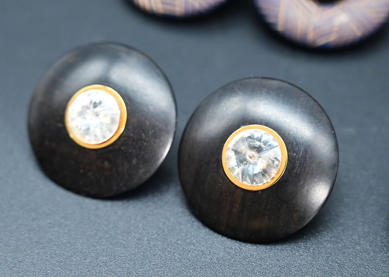 Langani Ohrklipps und Brosche - 4