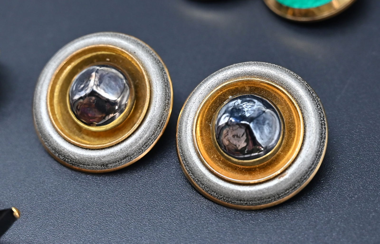 Langani Ohrklipps und Brosche - 6