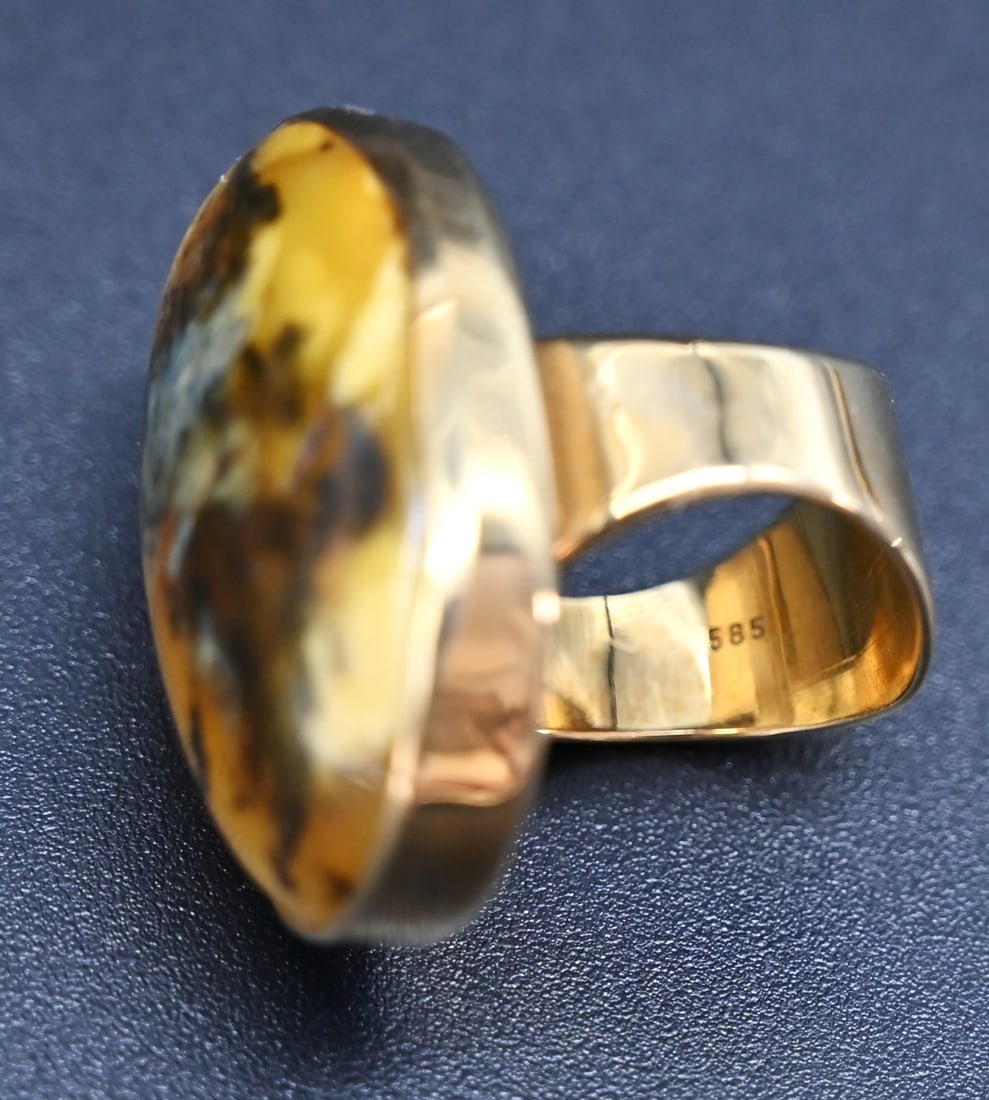 Made to Order Bernsteinschmuckset - Kette, Ring und Ohrklipps - 7