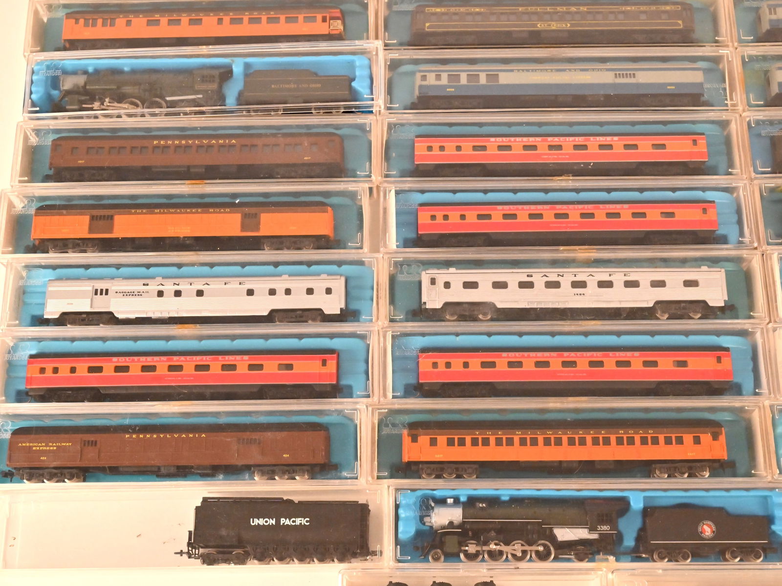 Rivarossi Modelleisenbahn 33 Tlg. Konvolut, Spur N - 6