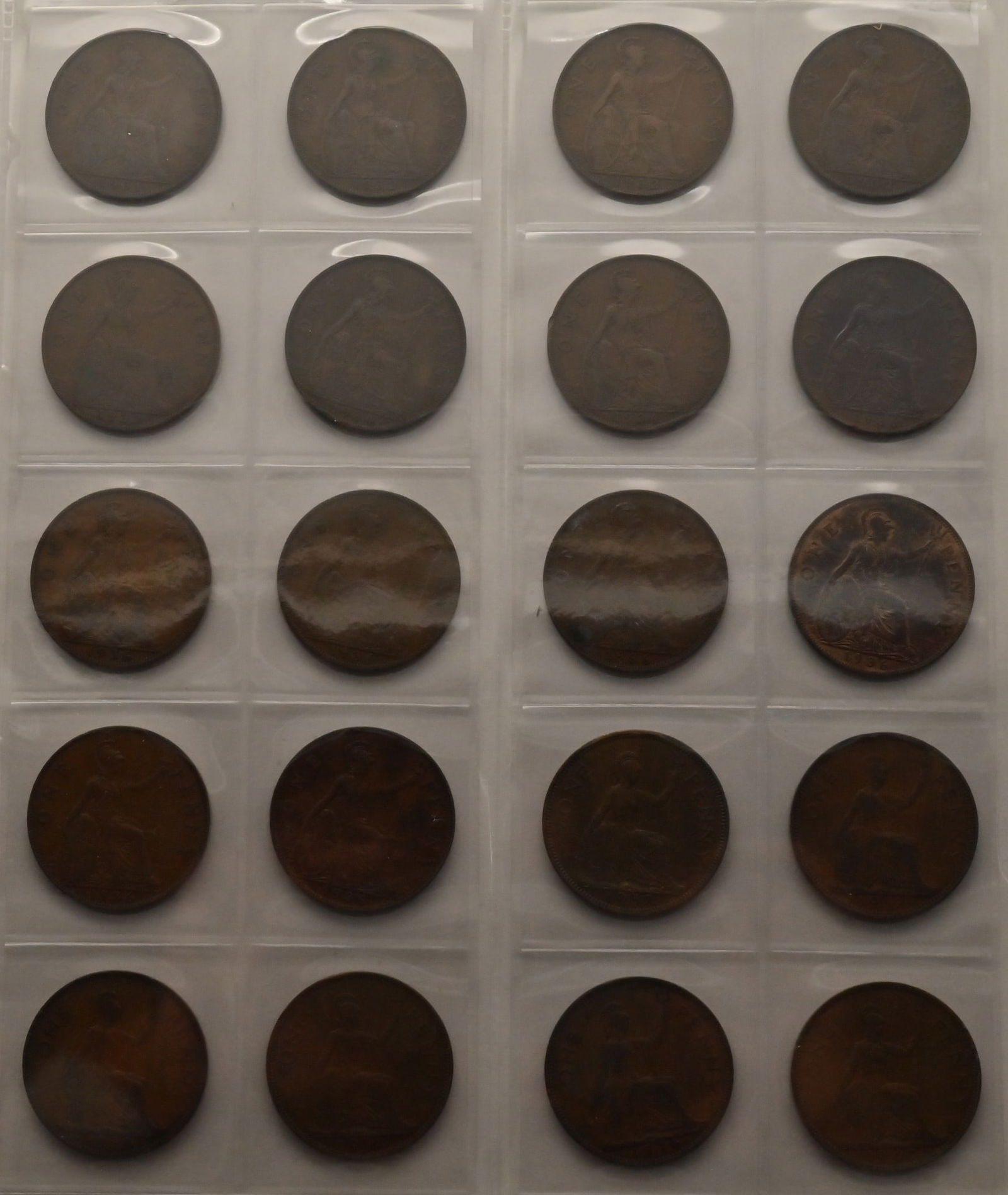 Großbritannien Sammlung mit Half Penny, One Penny ab 1861 bis 1967, u. a - 10