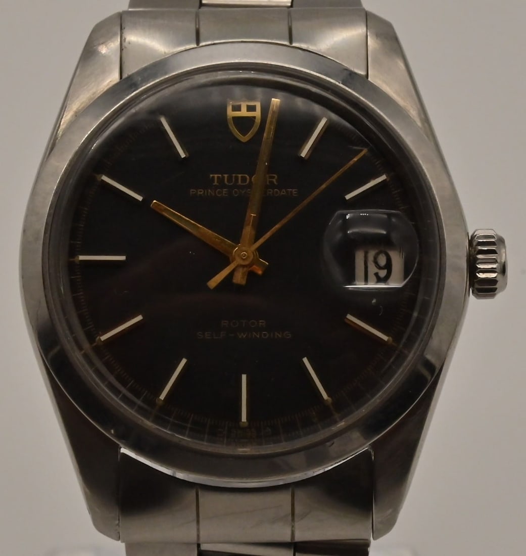 Tudor Oysterdate, Ref. 90500 (1 of 4)
