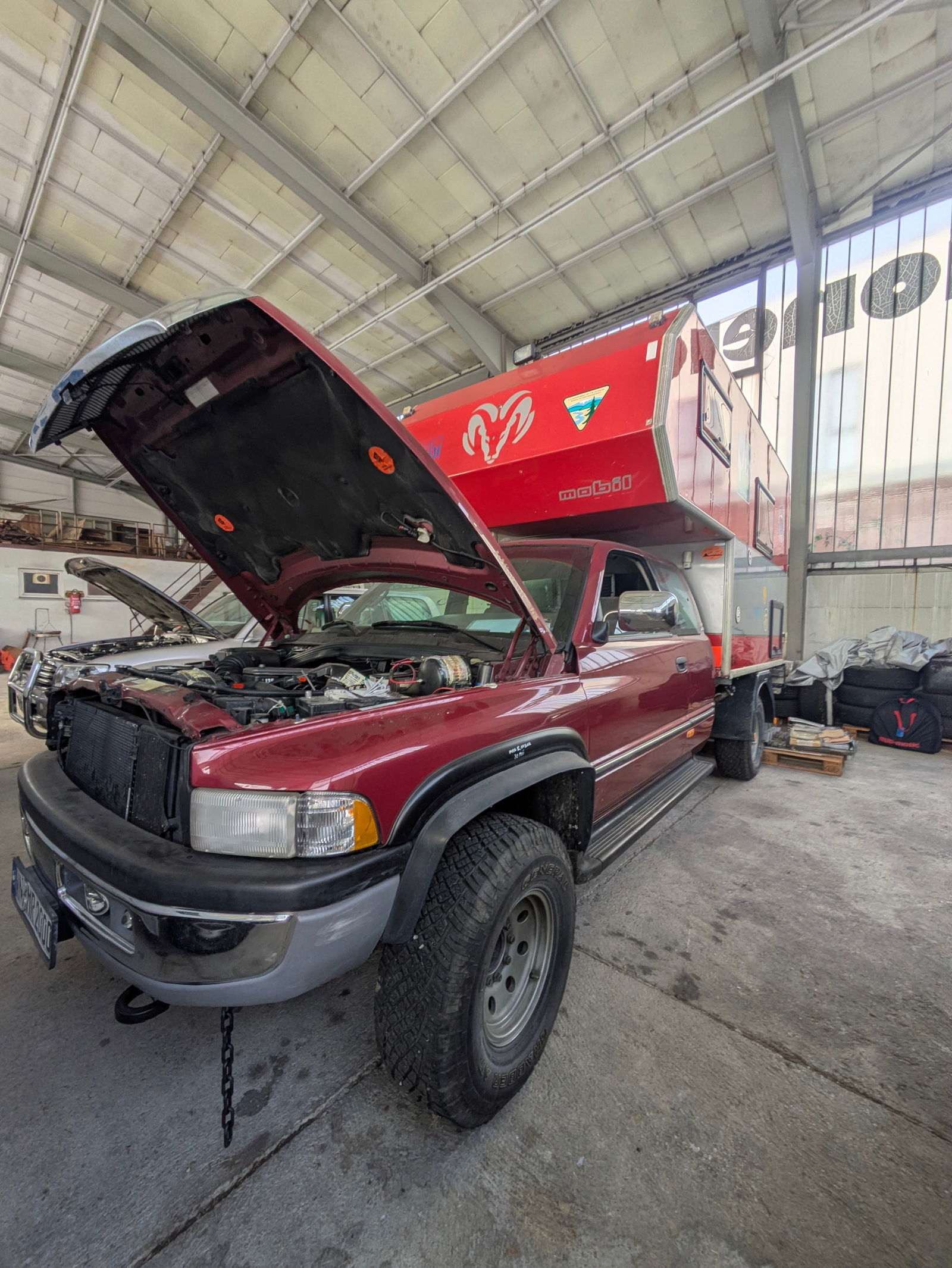 1970 Chrysler Dodge - 2