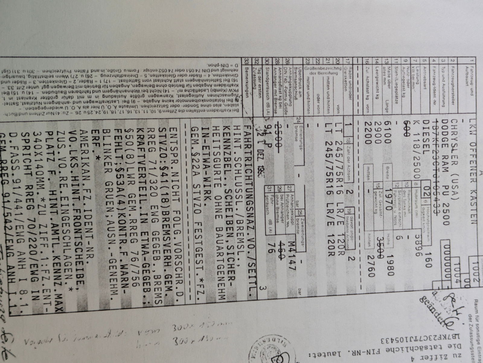 1970 Chrysler Dodge - 9
