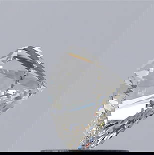 Loose Diamond - HEART 1.53ct H VVS2: Loose Diamond - HEART 1.53ct H VVS2 Source: This is a real non-mined Diamond that has been grown in a lab Shape: HEART Carats: 1.53 Color: H Clarity: VVS2 Certification: IGI Video: