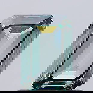 Loose Diamond - EMERALD 0.91ct Fancy Vivid Green VVS2: Loose Diamond - EMERALD 0.91ct Fancy Vivid Green VVS2 Source: This is a real non-mined Diamond that has been grown in a lab Shape: EMERALD Carats: 0.91 Color: Fancy Vivid Green Certification: IGI Vide