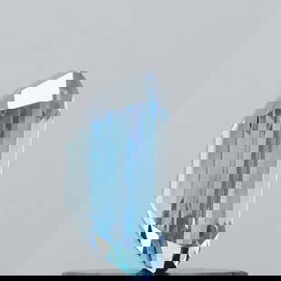 Loose Diamond - EMERALD 0.76ct Fancy Vivid Blue SI1: Loose Diamond - EMERALD 0.76ct Fancy Vivid Blue SI1 Source: This is a real non-mined Diamond that has been grown in a lab Shape: EMERALD Carats: 0.76 Color: Fancy Vivid Blue Certification: IGI Video: