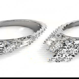 2.5 ctw Certified VS/SI Diamond Pave Ring 18k White Gold: 2.5 ctw Certified VS/SI Diamond Pave Ring 18k White Gold 2.5 ctw Certified VS/SI Diamond Pave Ring 18k White Gold Designer Brand Luxury Jewelrymade in the USA Suggested Retail Price: $40850 .Item: Dia