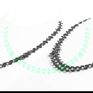 43.97 ctw Emerald & Diamond Necklace 14K White Gold: 43.97 ctw Emerald & Diamond Necklace 14K White Gold 43.97 ctw Emerald & Diamond Necklace 14K White Gold Designer Brand Luxury Jewelrymade in the USA Suggested Retail Price: $29000 .Item: Emerald Neckl