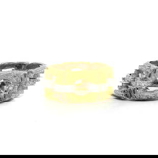 Vintage 18k Gold Diamond Buckle Wide Band Ring 0.27ctw Size 6: Vintage 18k Gold Diamond Buckle Wide Band Ring 0.27ctw Size 6 This stunning vintage wide band ring features a unique buckle bark textured design, crafted from solid 18k yellow gold. Adorned with 18 na