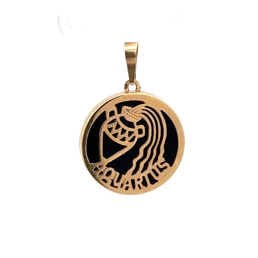 14k Yellow Gold Aquarius Zodiac Charm Pendant with Black Onyx: 14k Yellow Gold Aquarius Zodiac Charm Pendant with Black Onyx This exquisite charm pendant features a round design crafted from 14k solid yellow gold, showcasing a striking black onyx stone at its cen