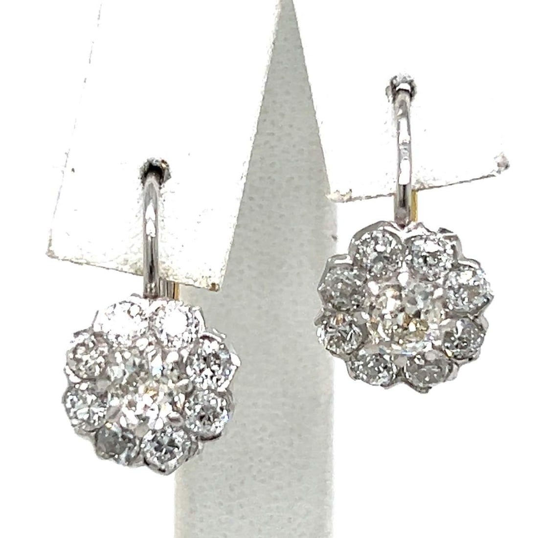 18K Yellow Gold Platinum Diamond Cluster Earrings 3.30 Ct Old Mine: 18K Yellow Gold Platinum Diamond Cluster Earrings 3.30 Ct Old Mine These exquisite earrings are crafted from 18K yellow gold and platinum, featuring a stunning diamond cluster design. The total diamon