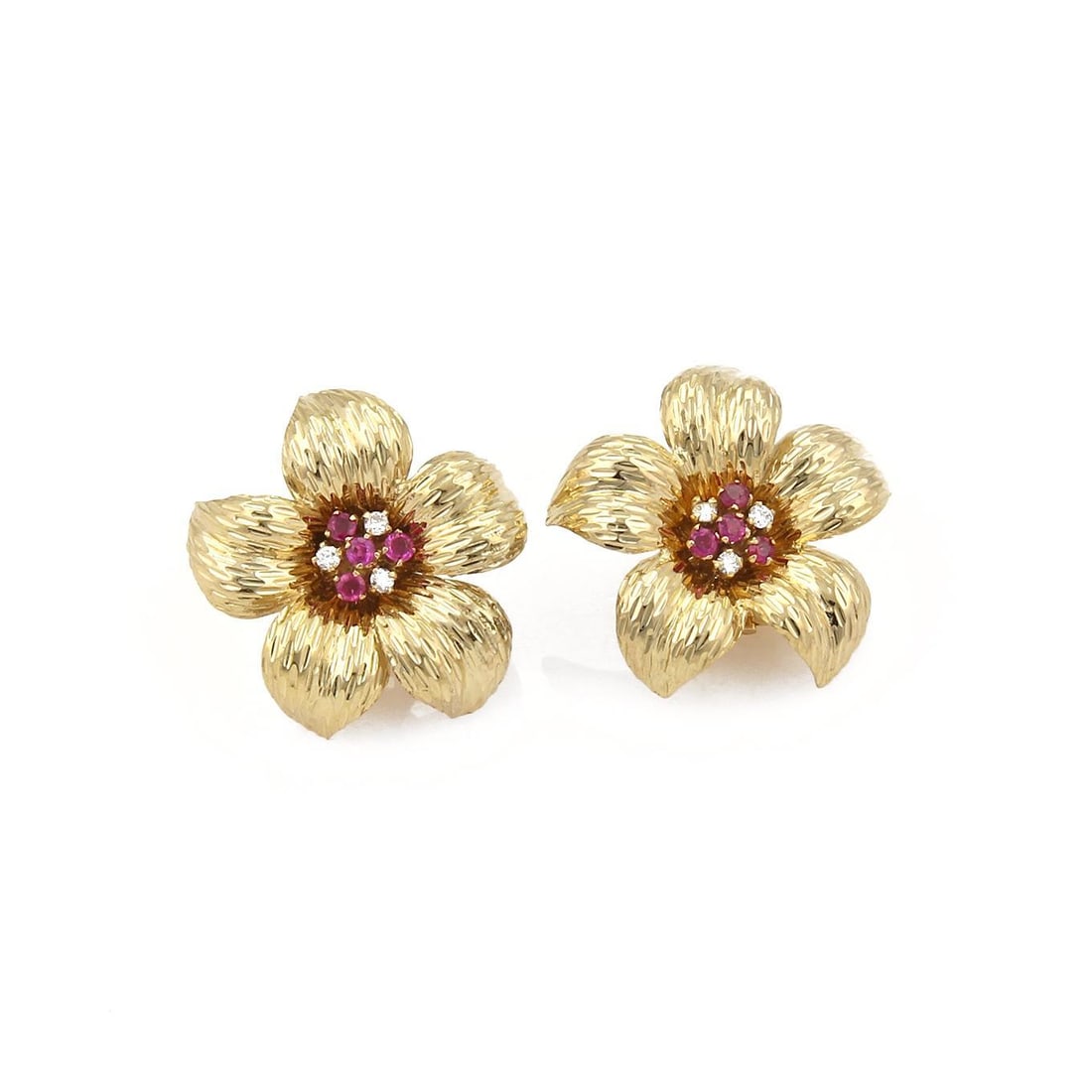 Tiffany & Co. 18k Yellow Gold Flower Earrings with Diamonds and Rubies: Tiffany & Co. 18k Yellow Gold Flower Earrings with Diamonds and Rubies Discover these charming and authentic Tiffany & Co. earrings, exquisitely crafted from 18k yellow gold featuring a polished textu