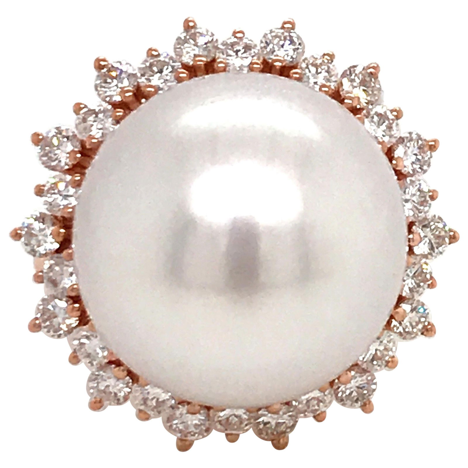 Harbor Diamonds South Sea Pearl Diamond Halo Ring 0.98ct 18K Rose Gold: Harbor Diamonds South Sea Pearl Diamond Halo Ring 0.98ct 18K Rose Gold This stunning 18K rose gold ring showcases a mesmerizing South Sea pearl, measuring 14-15 mm, elegantly surrounded by a halo of 2