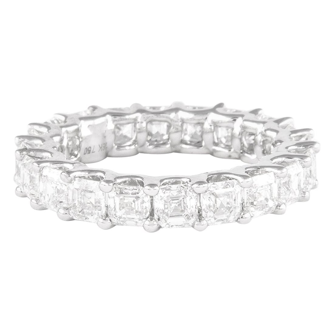 4.09ct Asscher Cut Diamond Eternity Band 18k White Gold Size 6: 4.09ct Asscher Cut Diamond Eternity Band 18k White Gold Size 6 This stunning eternity band features 20 Asscher cut diamonds totaling 4.09 carats, showcasing D/E color and VVS clarity. Crafted in 18k w