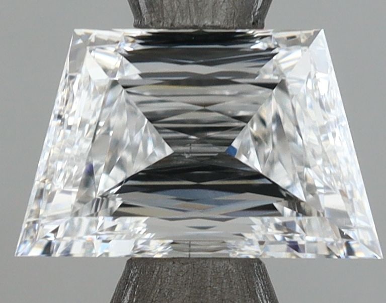 Loose Diamond - TRAPEZOID 0.92ct D VS1 (1 of 1)