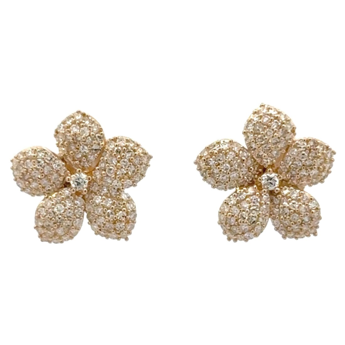 Harbor Diamonds 14K Yellow Gold Floral Diamond Studs 0.70ct G-H SI1: Harbor Diamonds 14K Yellow Gold Floral Diamond Studs 0.70ct G-H SI1 These exquisite Diamond Floral Stud Earrings are crafted from high-quality 14 karat yellow gold, showcasing a stunning floral design