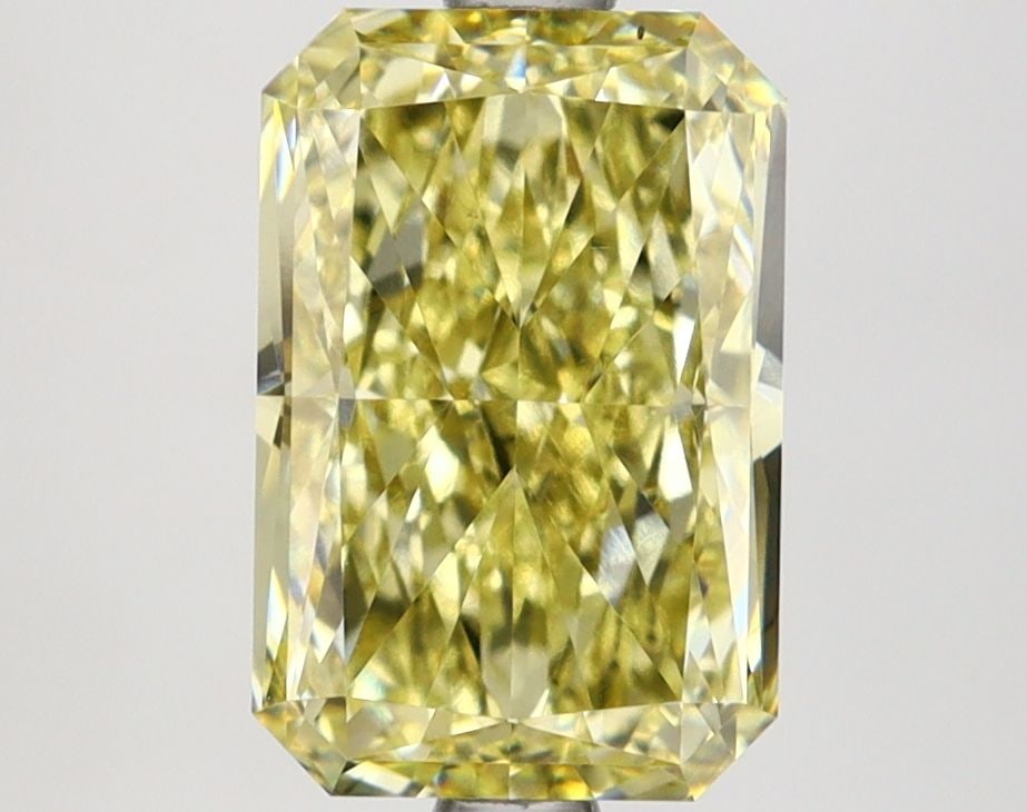 Loose Diamond - RADIANT 2.62ct Fancy Intense Yellow VS1: Loose Diamond - RADIANT 2.62ct Fancy Intense Yellow VS1 Source: This is a real non-mined Diamond that has been grown in a lab Shape: RADIANT Carats: 2.62 Color: Fancy Intense Yellow Certification: IGI