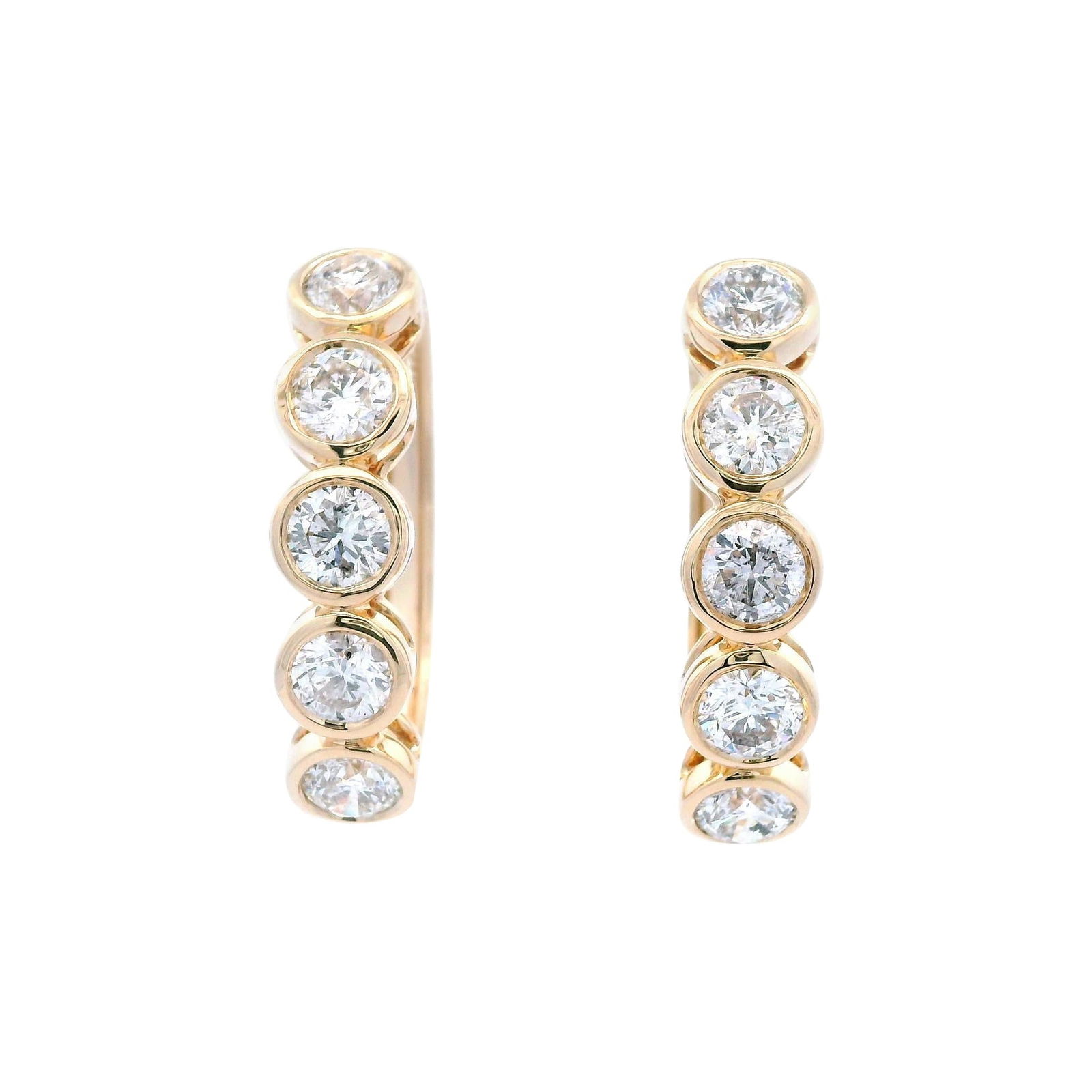 3.26ct Diamond Yellow Gold Hoop Earrings: 3.26ct Diamond Yellow Gold Hoop Earrings Elevate your style with these exquisite bezel set hoop earrings, featuring a total of 3.26 carats of brilliant round diamonds. Crafted from 14k yellow gold, th