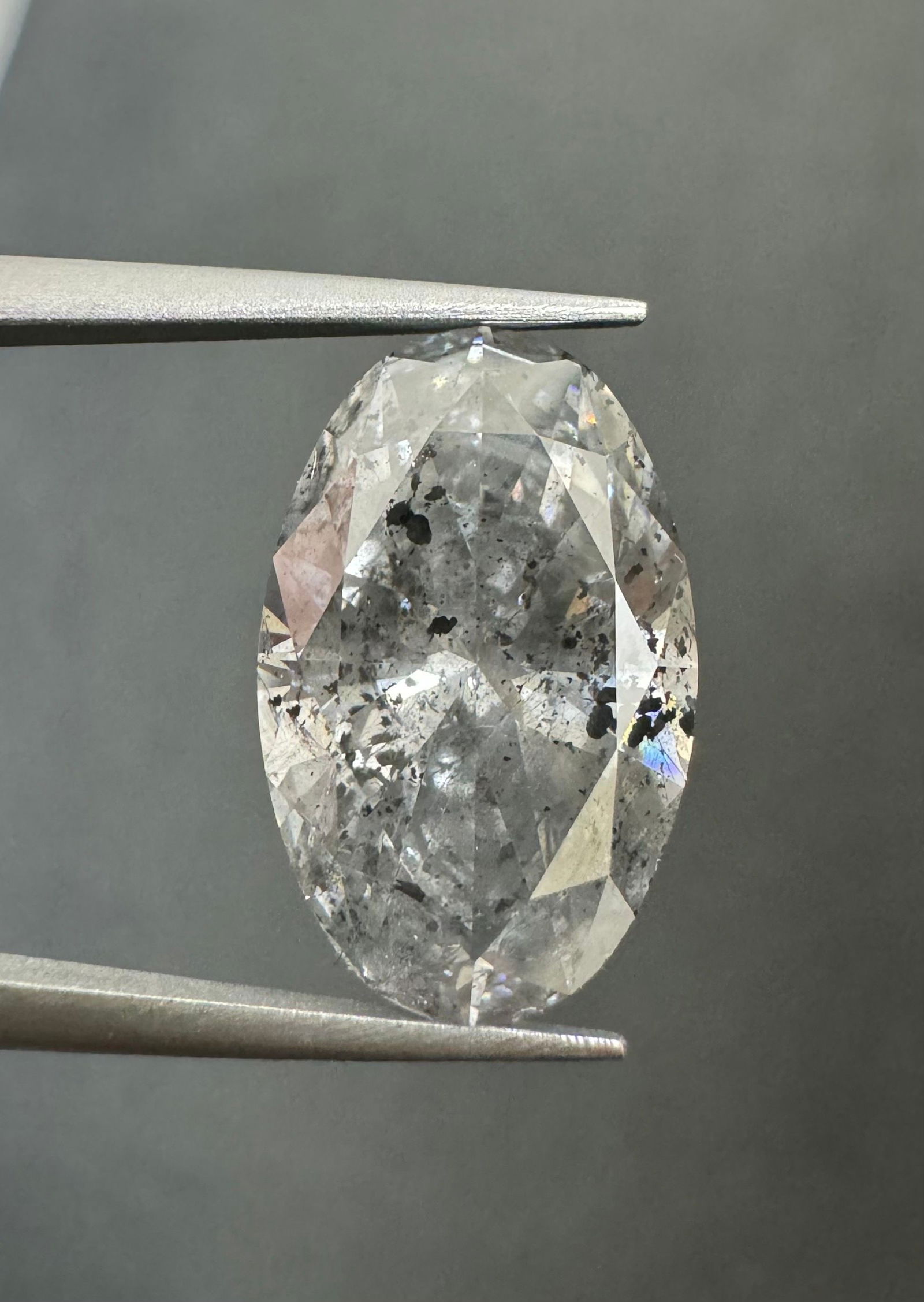 Loose Diamond - OVAL 7.24ct Fancy Gray I3: Loose Diamond - OVAL 7.24ct Fancy Gray I3 Source: Natural Shape: OVAL Carats: 7.24 Color: Fancy Gray Certification: GIA Video: