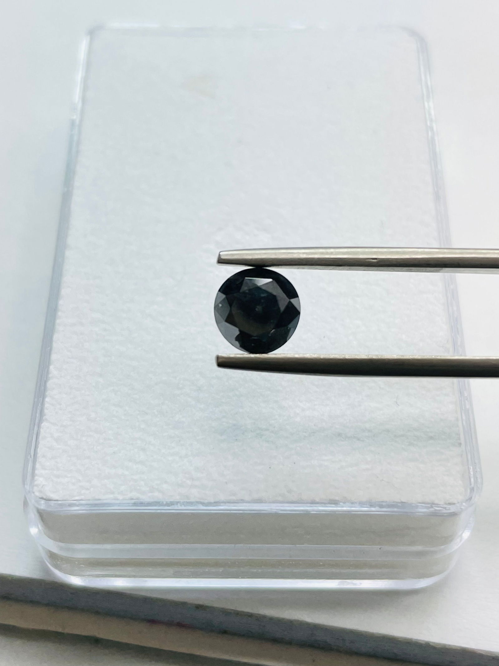 Loose Diamond - ROUND 1.47ct Fancy Black (1 of 1)