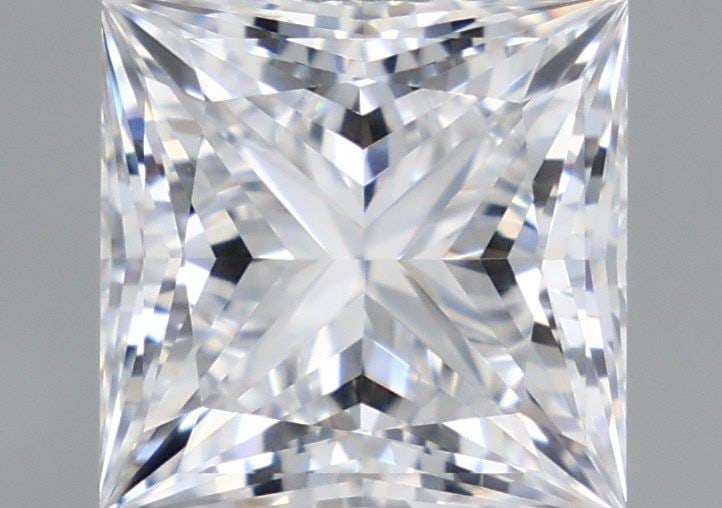 Loose Diamond - PRINCESS 1.6ct E VVS1: Loose Diamond - PRINCESS 1.6ct E VVS1 Source: This is a real non-mined Diamond that has been grown in a lab Shape: PRINCESS Carats: 1.6 Color: E Clarity: VVS1 Certification: IGI Video: