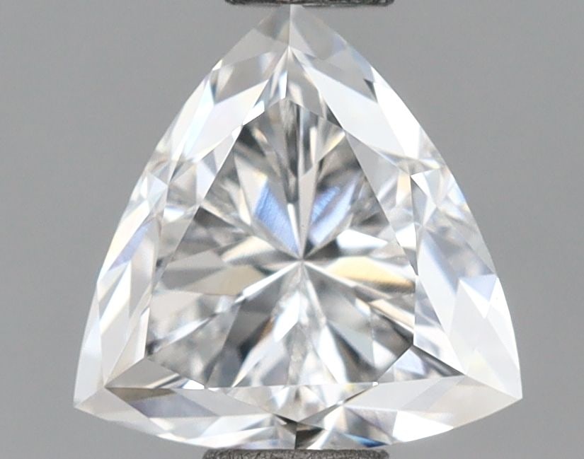 Loose Diamond - TRIANGULAR 1.0ct D VS1: Loose Diamond - TRIANGULAR 1.0ct D VS1 Source: This is a real non-mined Diamond that has been grown in a lab Shape: TRIANGULAR Carats: 1.0 Color: D Clarity: VS1 Certification: IGI Video: