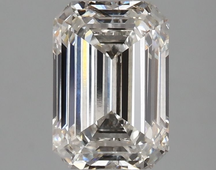 Loose Diamond - EMERALD 2.07ct F SI1: Loose Diamond - EMERALD 2.07ct F SI1 Source: This is a real non-mined Diamond that has been grown in a lab Shape: EMERALD Carats: 2.07 Color: F Clarity: SI1 Certification: IGI Video: