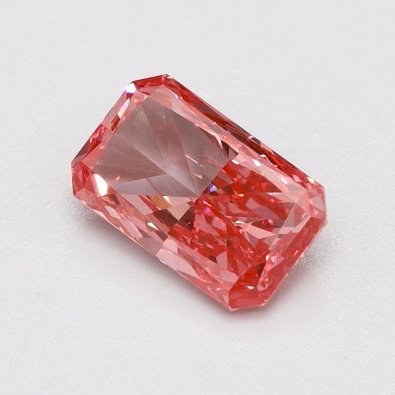 Loose Diamond - RADIANT 0.31ct Fancy Vivid Pink VS1: Loose Diamond - RADIANT 0.31ct Fancy Vivid Pink VS1 Source: This is a real non-mined Diamond that has been grown in a lab Shape: RADIANT Carats: 0.31 Color: Fancy Vivid Pink Certification: NONE Video: