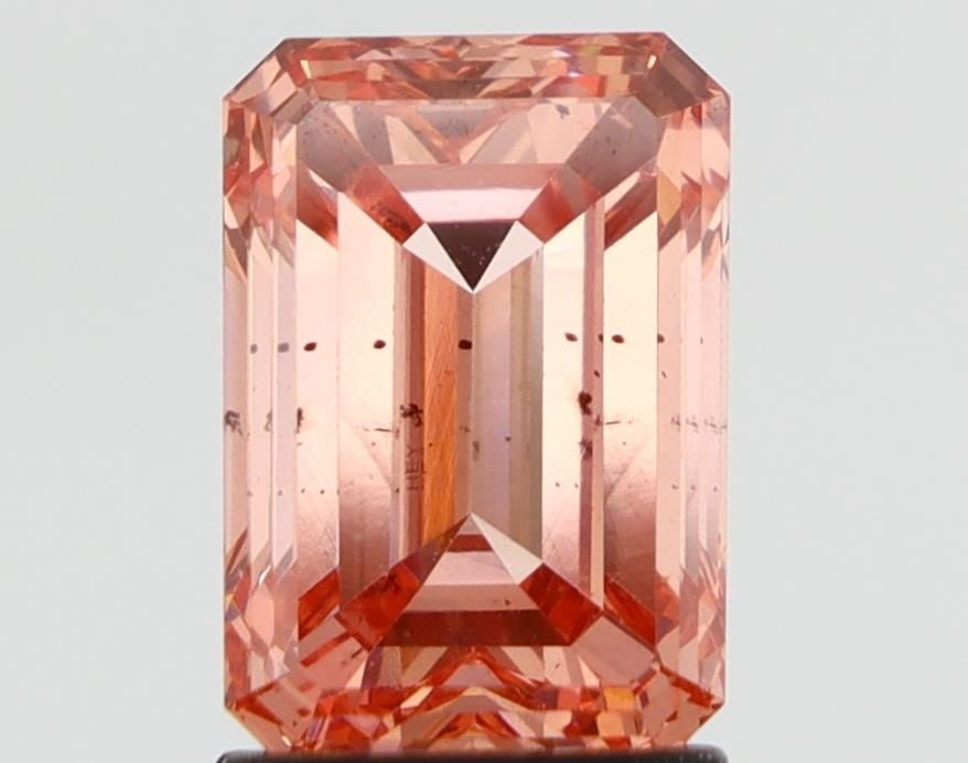 Loose Diamond - EMERALD 2.09ct Pink SI1: Loose Diamond - EMERALD 2.09ct Pink SI1 Source: This is a real non-mined Diamond that has been grown in a lab Shape: EMERALD Carats: 2.09 Color: Pink Certification: NONE Video: