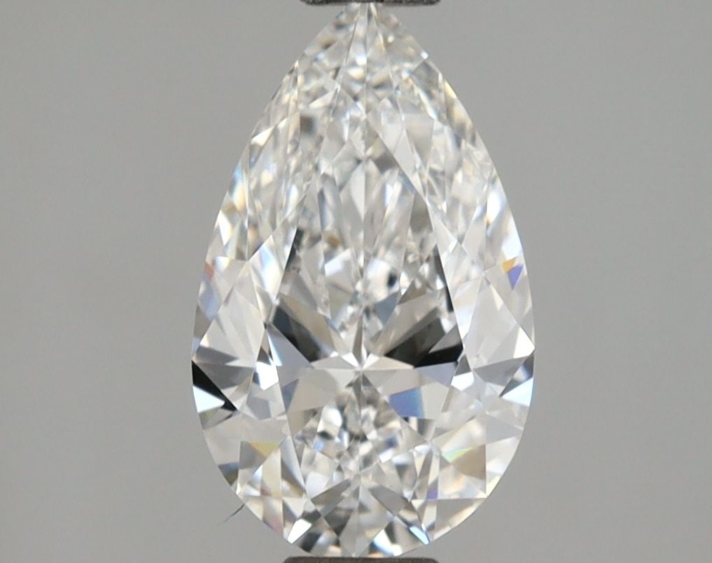 Loose Diamond - PEAR 1.26ct E VVS1: Loose Diamond - PEAR 1.26ct E VVS1 Source: This is a real non-mined Diamond that has been grown in a lab Shape: PEAR Carats: 1.26 Color: E Clarity: VVS1 Certification: IGI Video: