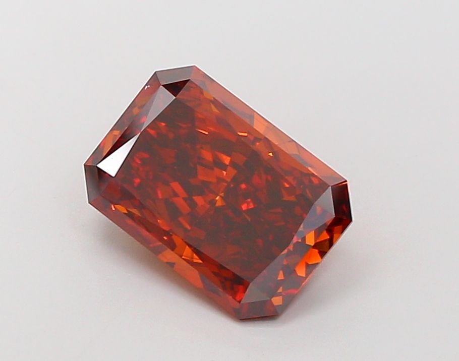 Loose Diamond - RADIANT 4.78ct Fancy Deep Orange VS1: Loose Diamond - RADIANT 4.78ct Fancy Deep Orange VS1 Source: This is a real non-mined Diamond that has been grown in a lab Shape: RADIANT Carats: 4.78 Color: Fancy Deep Orange Certification: IGI Video