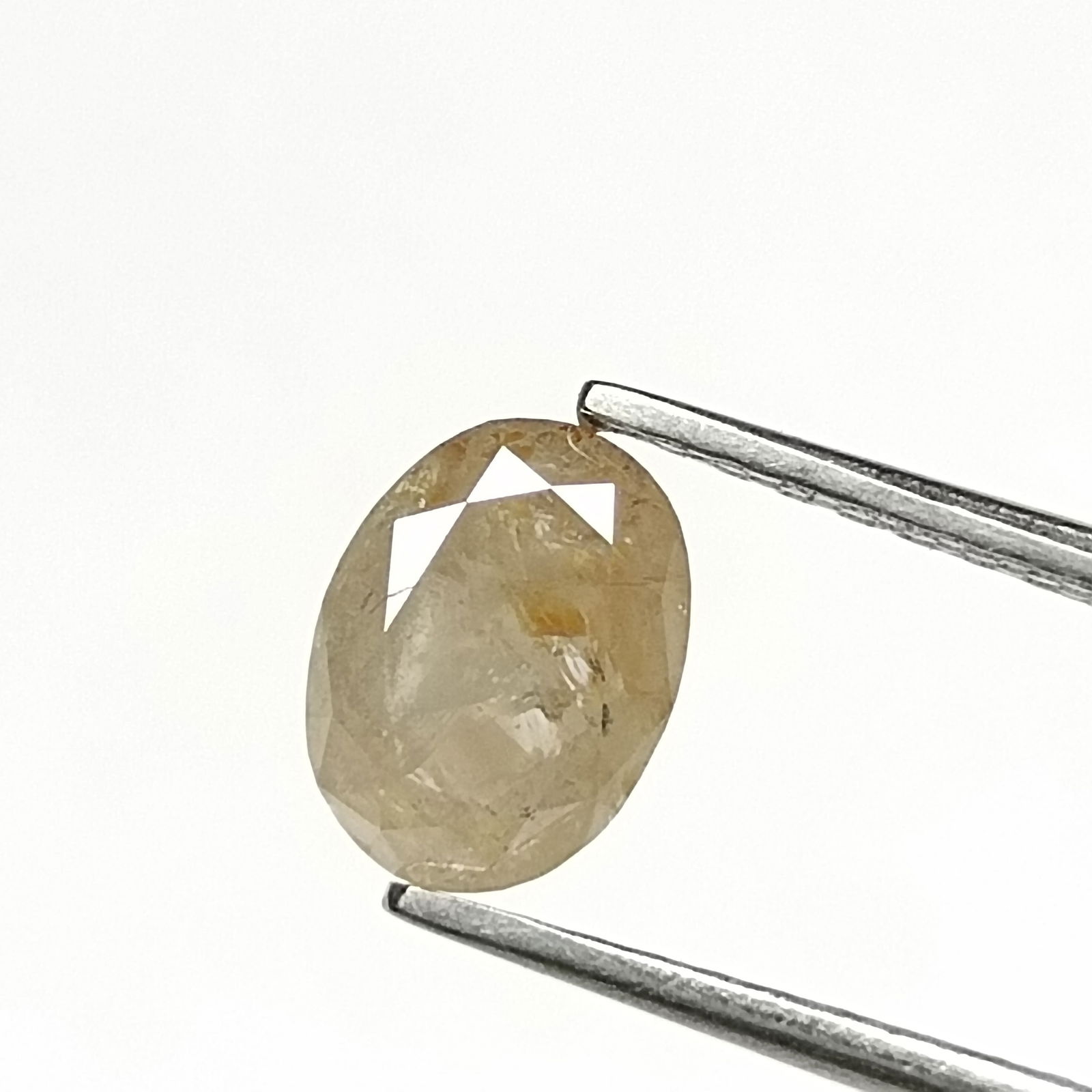 Loose Diamond - OVAL 0.66ct Fancy Salt and Pepper I3: Loose Diamond - OVAL 0.66ct Fancy Salt and Pepper I3 Source: Natural Shape: OVAL Carats: 0.66 Color: Fancy Salt and Pepper Certification: NONE The Diamond Depot Guarantee: All items in this auction ar