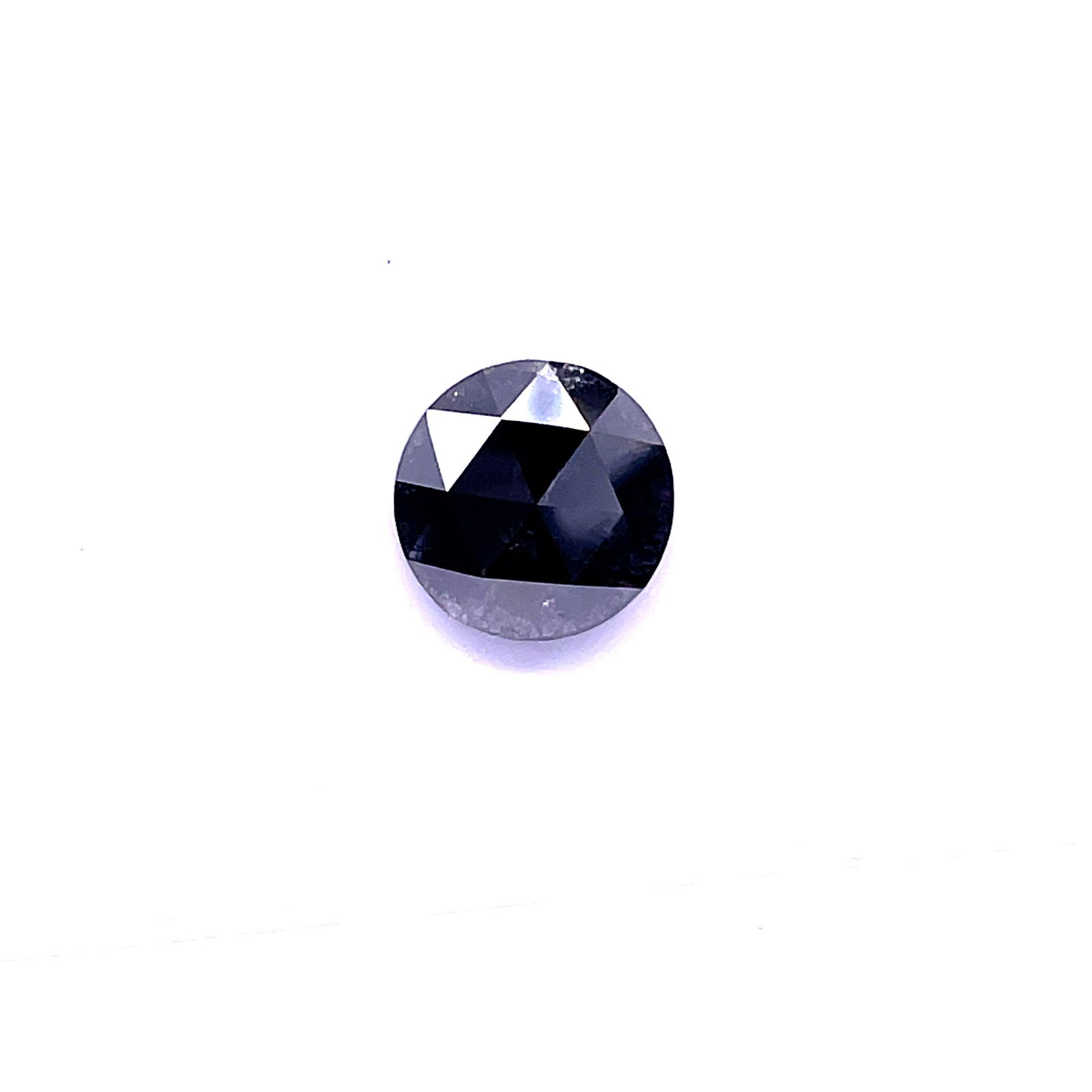 Loose Diamond - ROUND 2.83ct Salt and Pepper: Loose Diamond - ROUND 2.83ct Salt and Pepper Source: Natural Shape: ROUND Carats: 2.83 Color: Salt and Pepper Certification: NONE The Diamond Depot Guarantee: All items in this auction are guaranteed