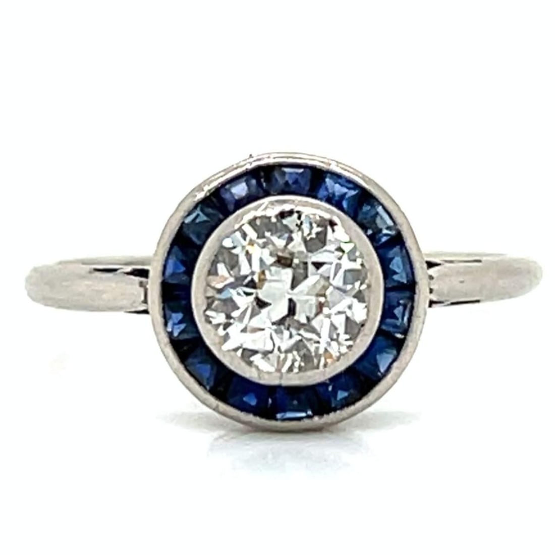 Vintage Art Deco Platinum Ring with 0.85 Ct Diamond and 14 Sapphires (1 of 4)