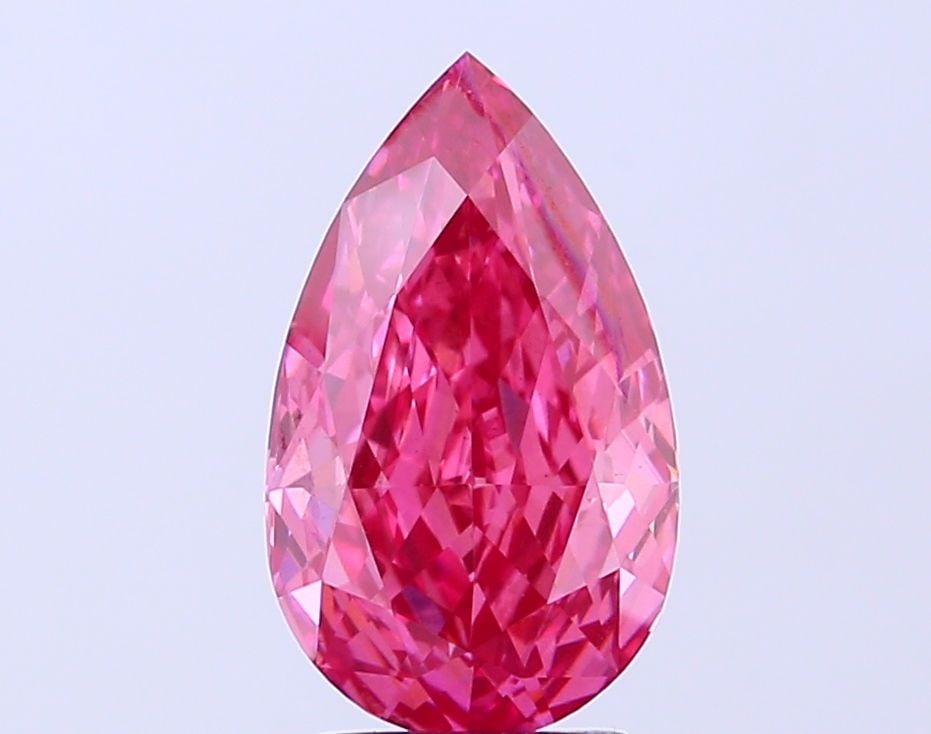 Loose Diamond - PEAR 3.01ct Fancy Vivid Red VS2: Loose Diamond - PEAR 3.01ct Fancy Vivid Red VS2 Source: This is a real non-mined Diamond that has been grown in a lab Shape: PEAR Carats: 3.01 Color: Fancy Vivid Red Certification: NONE Video: