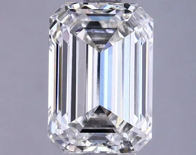 Loose Diamond - EMERALD 1.74ct G IF: Loose Diamond - EMERALD 1.74ct G IF Source: This is a real non-mined Diamond that has been grown in a lab Shape: EMERALD Carats: 1.74 Color: G Clarity: IF Certification: IGI The Diamond Depot Guarante