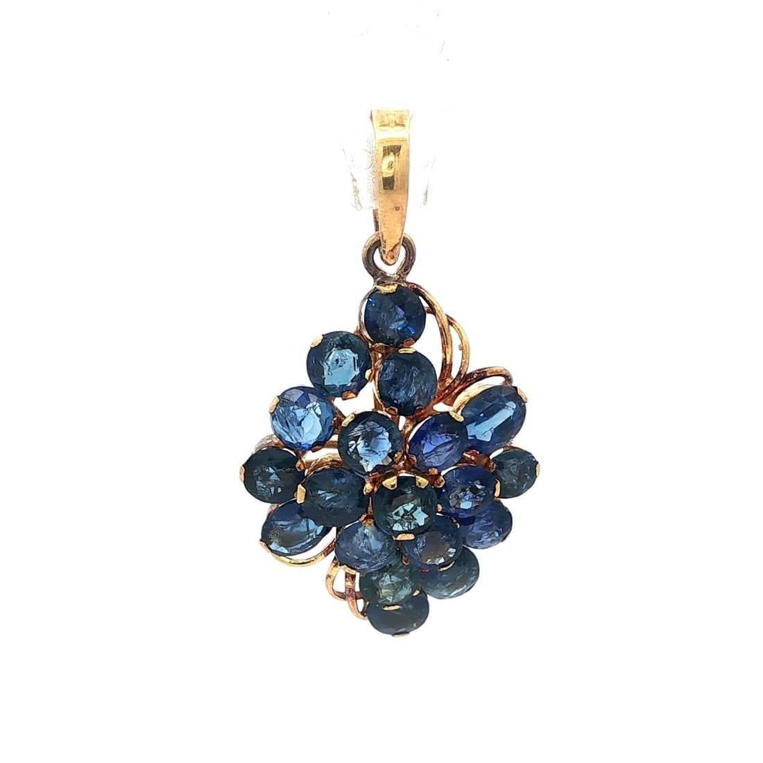 Vintage 5ctw Blue Sapphire Cluster Pendant in Yellow Gold: Vintage 5ctw Blue Sapphire Cluster Pendant in Yellow Gold This vintage pendant showcases a stunning cluster of vibrant blue sapphires, expertly crafted in solid yellow gold. Featuring a total carat we