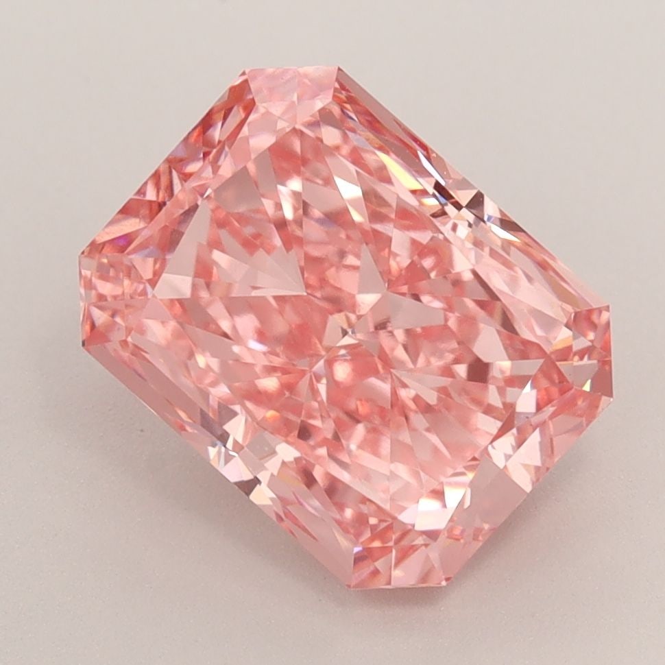Loose Diamond - RADIANT 3.15ct Fancy Vivid Pink VS1: Loose Diamond - RADIANT 3.15ct Fancy Vivid Pink VS1 Source: This is a real non-mined Diamond that has been grown in a lab Shape: RADIANT Carats: 3.15 Color: Fancy Vivid Pink Certification: IGI Video: