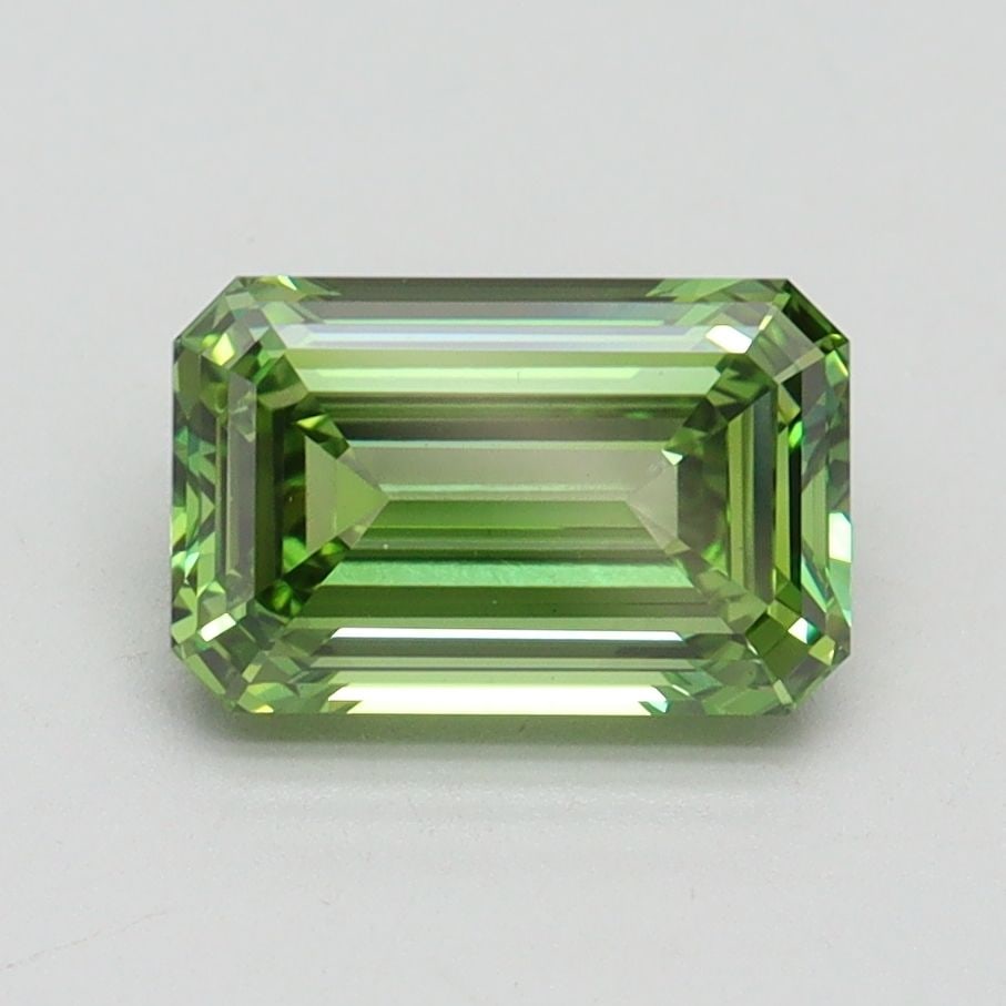 Loose Diamond - EMERALD 1.54ct Fancy Vivid Green VS1: Loose Diamond - EMERALD 1.54ct Fancy Vivid Green VS1 Source: This is a real non-mined Diamond that has been grown in a lab Shape: EMERALD Carats: 1.54 Color: Fancy Vivid Green Certification: IGI Video