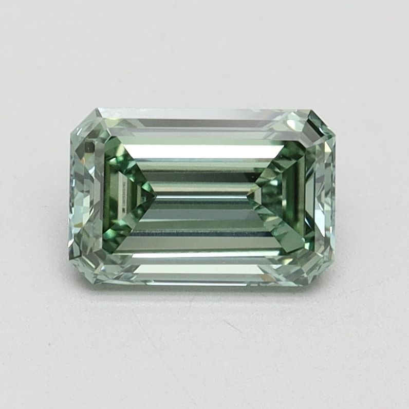 Loose Diamond - EMERALD 0.91ct Fancy Intense Green VS1: Loose Diamond - EMERALD 0.91ct Fancy Intense Green VS1 Source: This is a real non-mined Diamond that has been grown in a lab Shape: EMERALD Carats: 0.91 Color: Fancy Intense Green Certification: IGI V