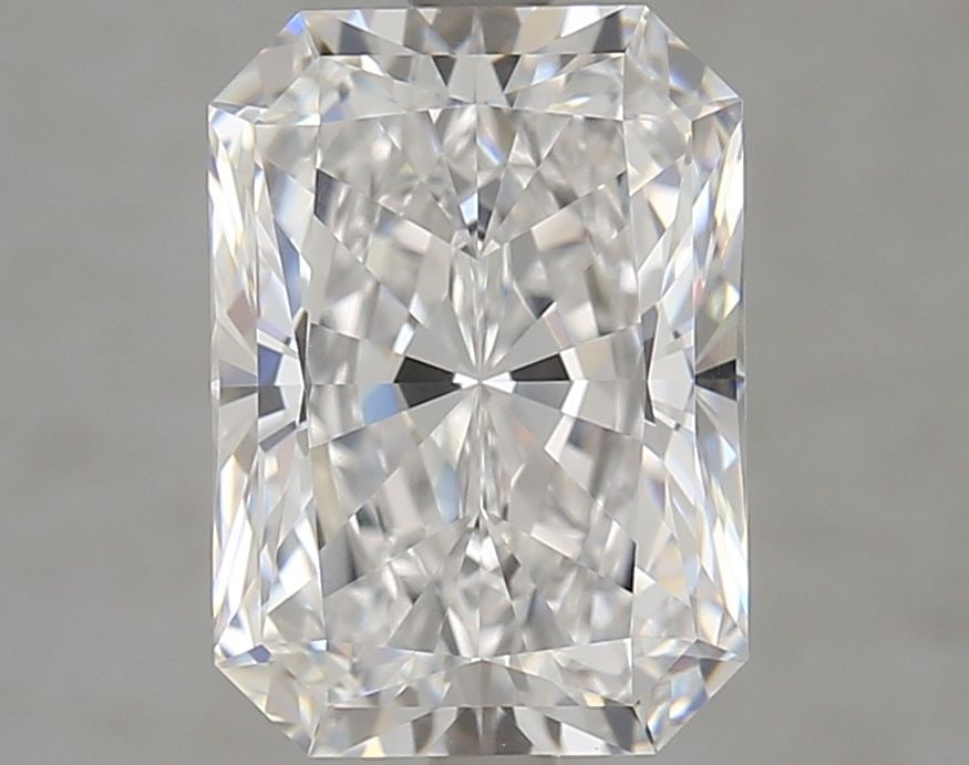 Loose Diamond - RADIANT 4.02ct D IF: Loose Diamond - RADIANT 4.02ct D IF Source: This is a real non-mined Diamond that has been grown in a lab Shape: RADIANT Carats: 4.02 Color: D Clarity: IF Certification: GIA Video: