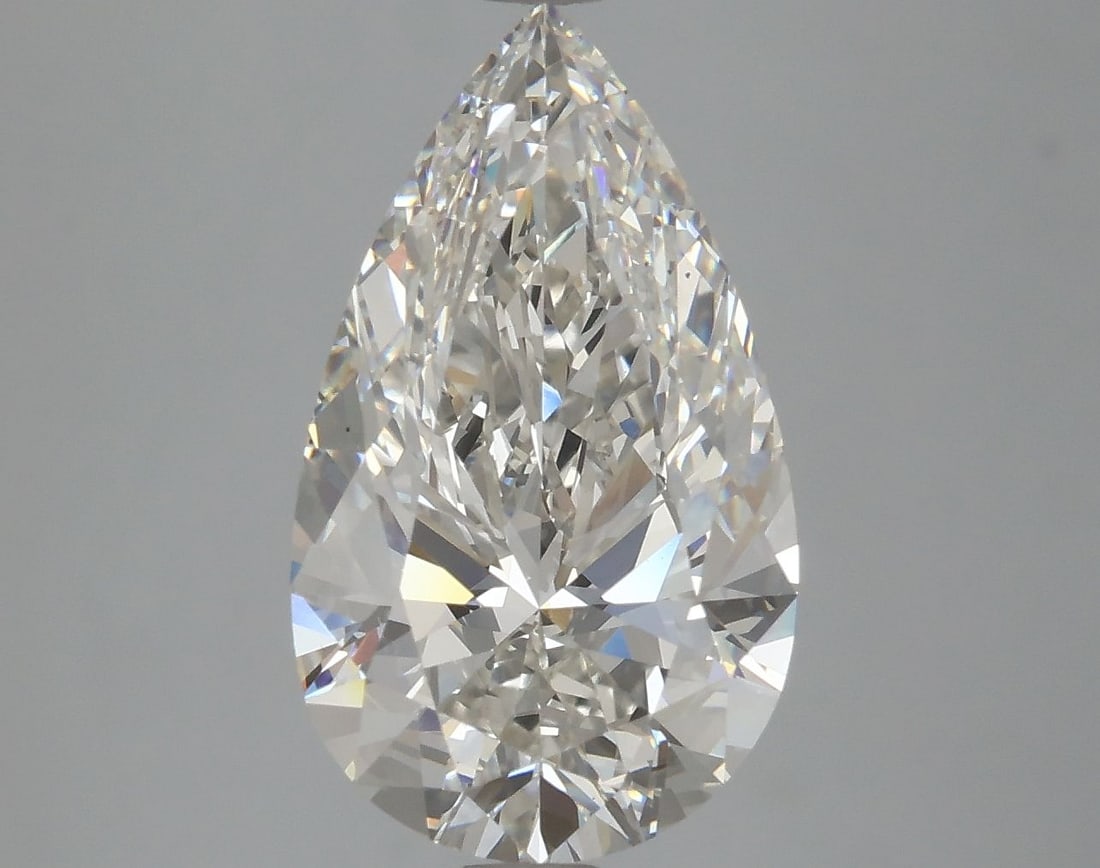 Loose Diamond - PEAR 4.11ct G VS1: Loose Diamond - PEAR 4.11ct G VS1 Source: This is a real non-mined Diamond that has been grown in a lab Shape: PEAR Carats: 4.11 Color: G Clarity: VS1 Certification: IGI Video:
