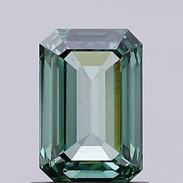 Loose Diamond - EMERALD 1.03ct Fancy Vivid Green VS1: Loose Diamond - EMERALD 1.03ct Fancy Vivid Green VS1 Source: This is a real non-mined Diamond that has been grown in a lab Shape: EMERALD Carats: 1.03 Color: Fancy Vivid Green Certification: IGI Video