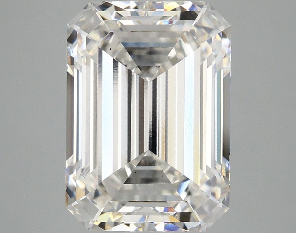 Loose Diamond - EMERALD 5.1ct F VS1: Loose Diamond - EMERALD 5.1ct F VS1 Source: This is a real non-mined Diamond that has been grown in a lab Shape: EMERALD Carats: 5.1 Color: F Clarity: VS1 Certification: IGI Video:
