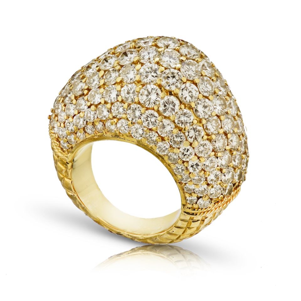 Stunning 18K Yellow Gold Large Dome Ring with 160 Diamonds: Stunning 18K Yellow Gold Large Dome Ring with 160 Diamonds This exquisite 18K Yellow Gold Large Dome Diamond Ring is a stunning estate piece that features a magnificent arrangement of 160 diamonds, to