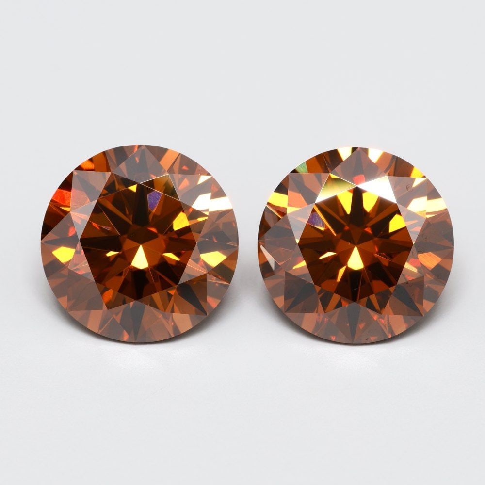 Loose Diamond - ROUND 3.13ct Fancy Red VS1: Loose Diamond - ROUND 3.13ct Fancy Red VS1 Source: This is a real non-mined Diamond that has been grown in a lab Shape: ROUND Carats: 3.13 Color: Fancy Red Certification: NONE Video: