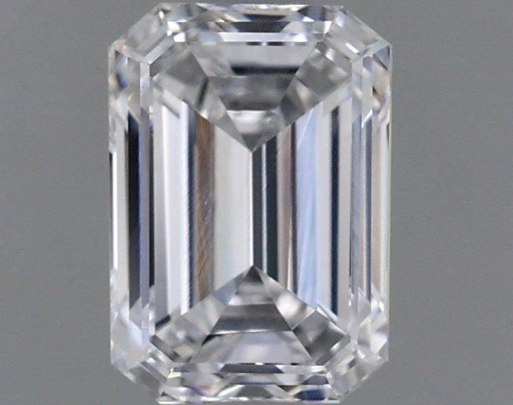 Loose Diamond - EMERALD 1.1ct E VS2: Loose Diamond - EMERALD 1.1ct E VS2 Source: This is a real non-mined Diamond that has been grown in a lab Shape: EMERALD Carats: 1.1 Color: E Clarity: VS2 Certification: IGI Video: