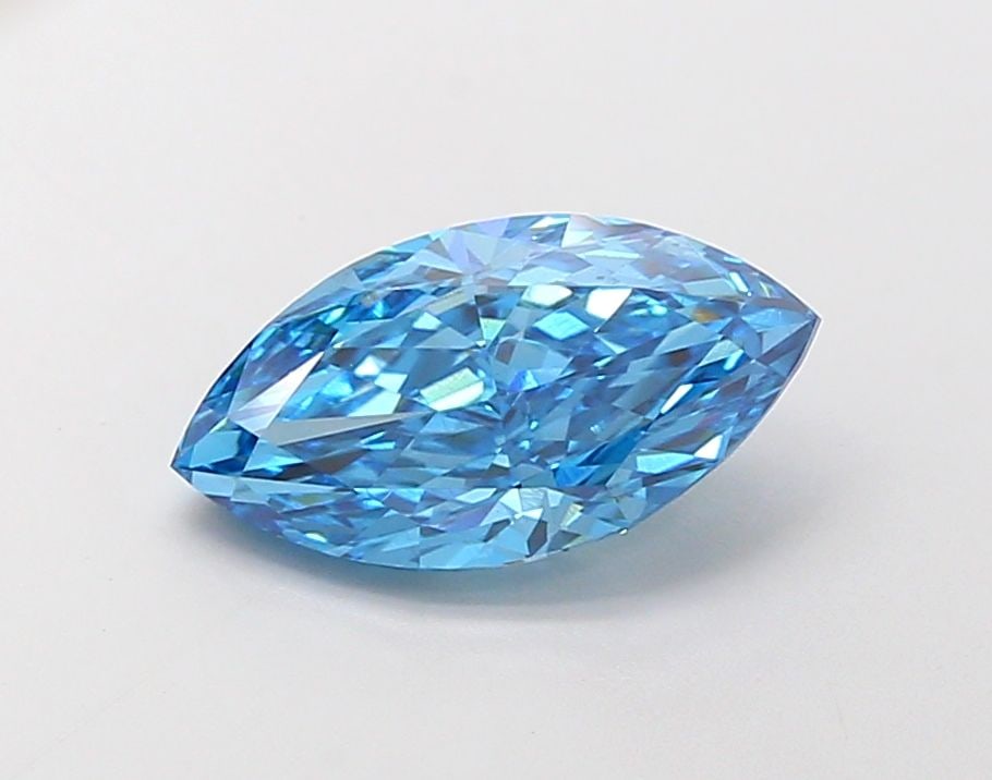 Loose Diamond - MARQUISE 2.46ct Fancy Vivid Blue VS2: Loose Diamond - MARQUISE 2.46ct Fancy Vivid Blue VS2 Source: This is a real non-mined Diamond that has been grown in a lab Shape: MARQUISE Carats: 2.46 Color: Fancy Vivid Blue Certification: IGI Video